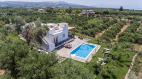 Villa Guinevere-with Private Pool